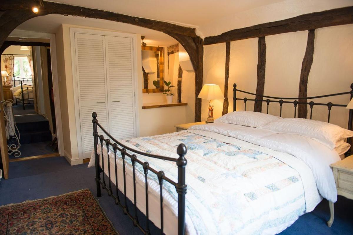 Meddlars A Historic Cottage On The Countryside Edge Of A Vibrant Market Town Hadleigh  Exterior foto